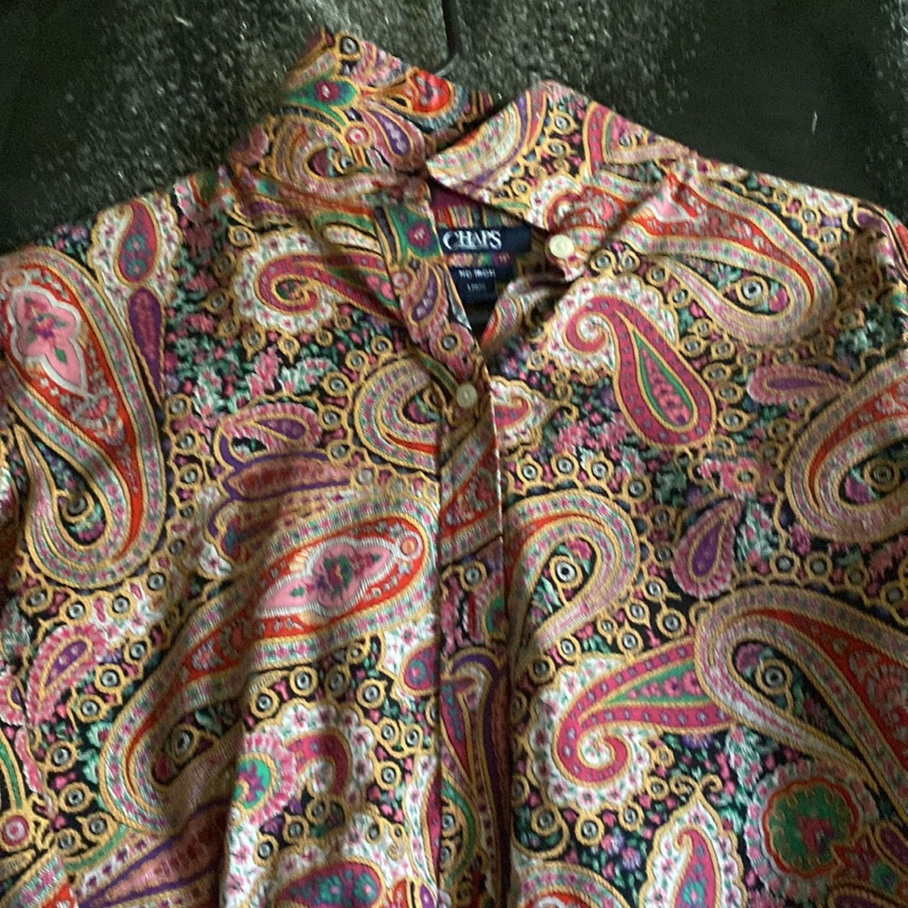 Long sleeve button up - Picture 4 of 4